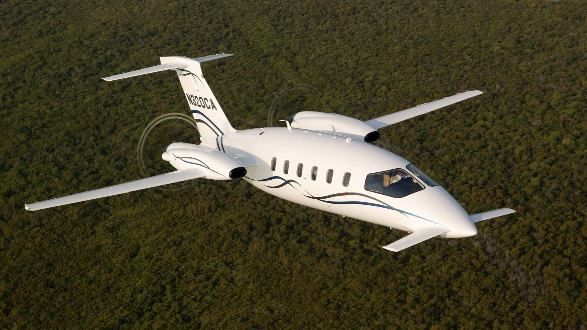 Piaggio P.180 Avanti II — Private Jet Charter | JetFlo